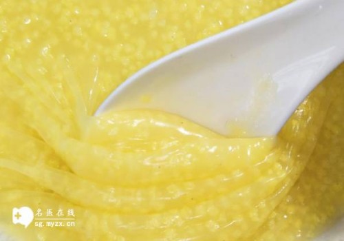 医院冷冻的胚胎放弃保存后能退费吗，是否退费还得看医院的规定